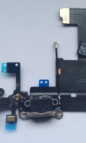 iPhone 5 Dock-Connector Ladebuchse Reparatur in Celle